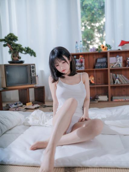 欧美冬季街拍羽绒服_BD国语在线观看视频
