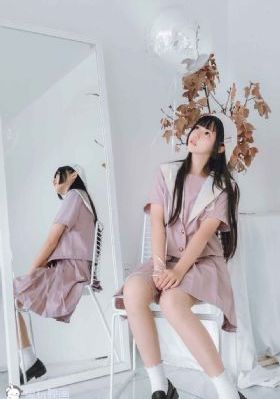 欧美时尚女装网红套装_高清完整版