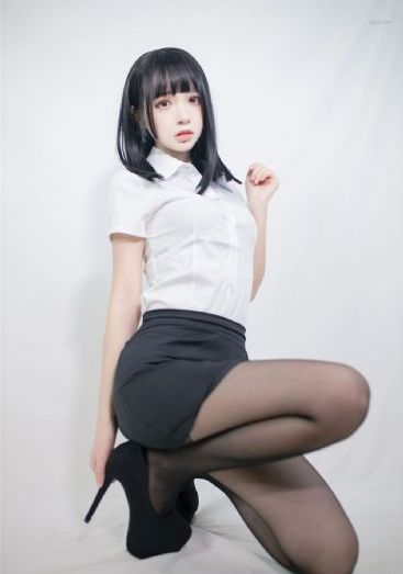 欧美日韩偷拍制服_DVD在线播放