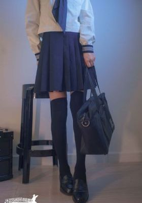 男女接吻国产剧片段_BD国语电影全集观看